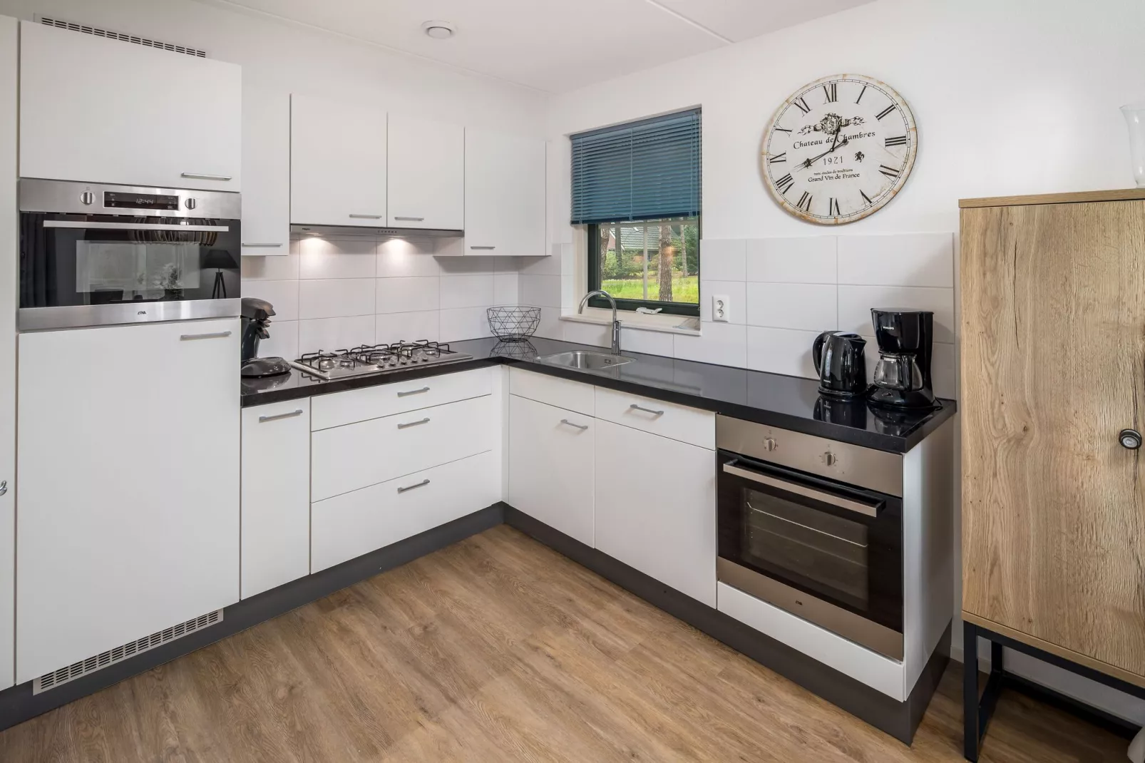 Landgoed Het Grote Zand 15-Kitchen