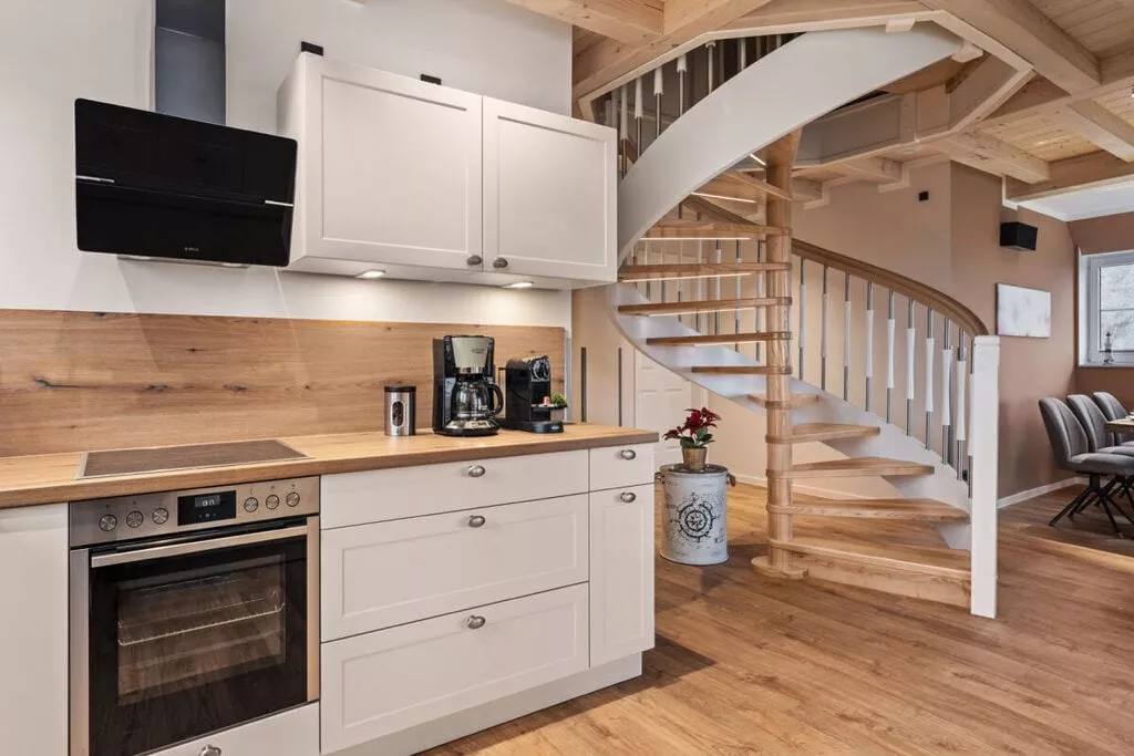 482017-Kitchen