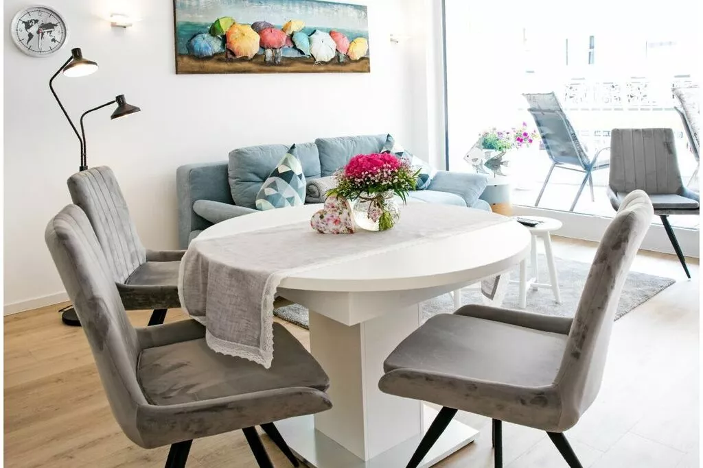 300329-Dining room