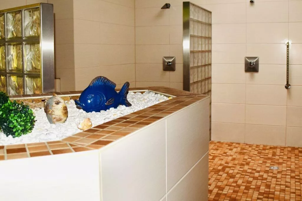 113549-Bathroom