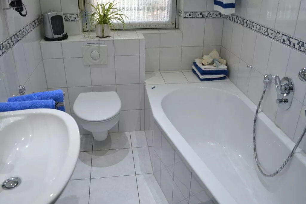 255403-Bathroom