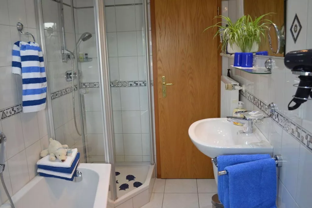 255403-Bathroom