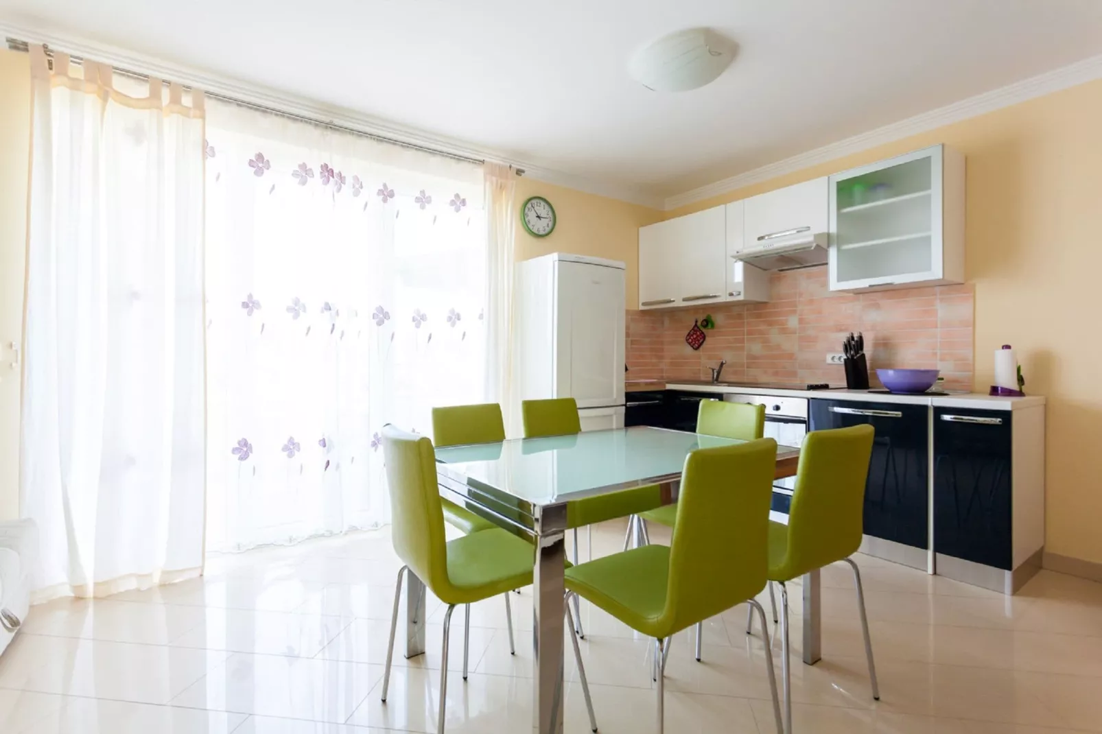 Apartment Svalina-Kitchen
