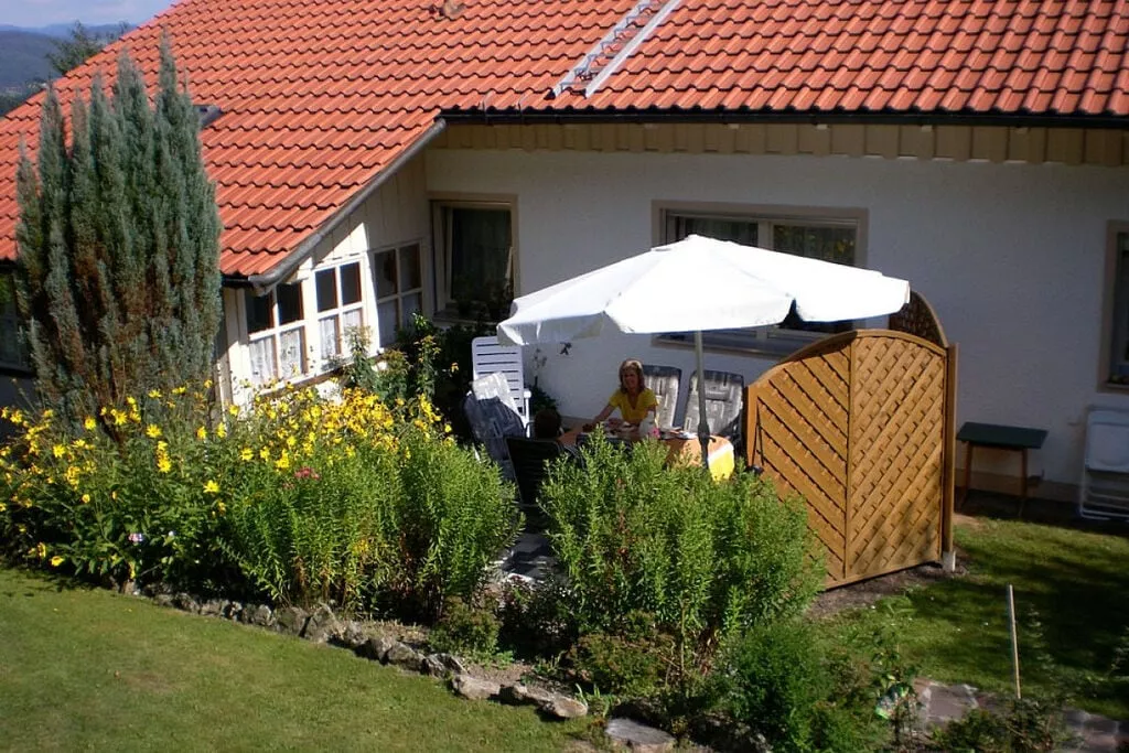 7603-Gardens summer