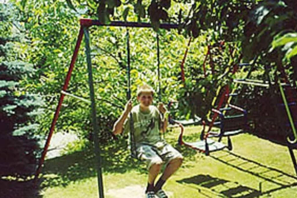 7603-Gardens summer