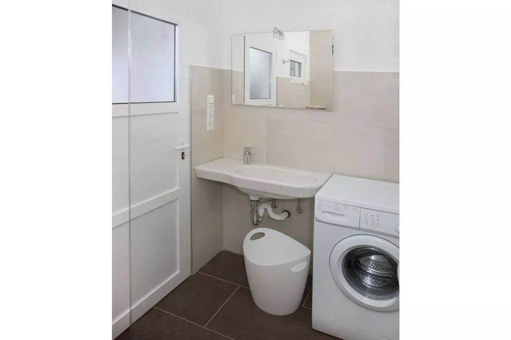 165093-Bathroom