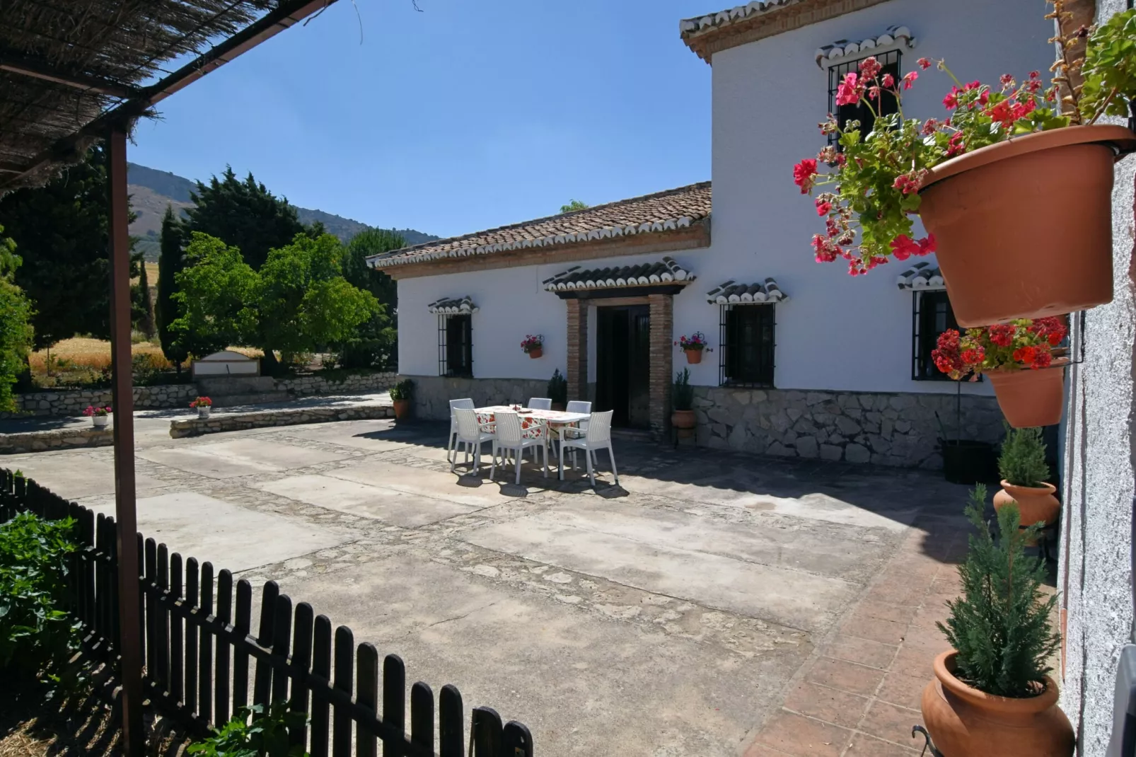 Cortijo Los Alazores-Terrace balcony