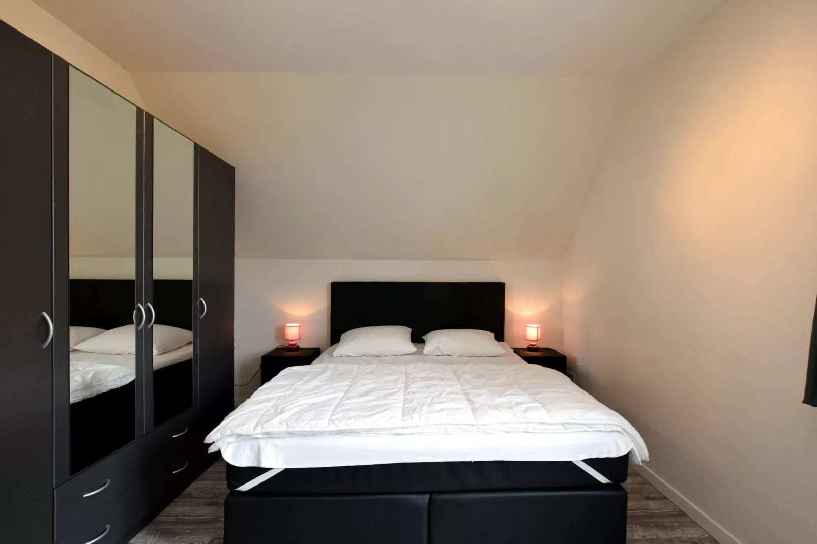 La Vue Magnifique-Schlafzimmer