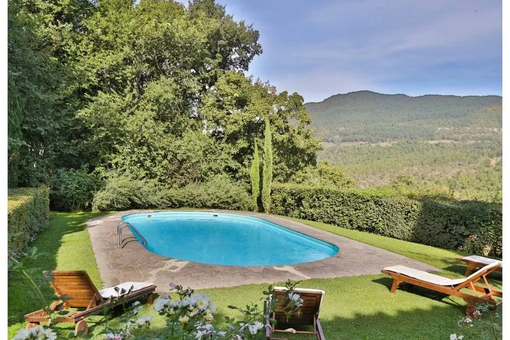 485663-Piscine