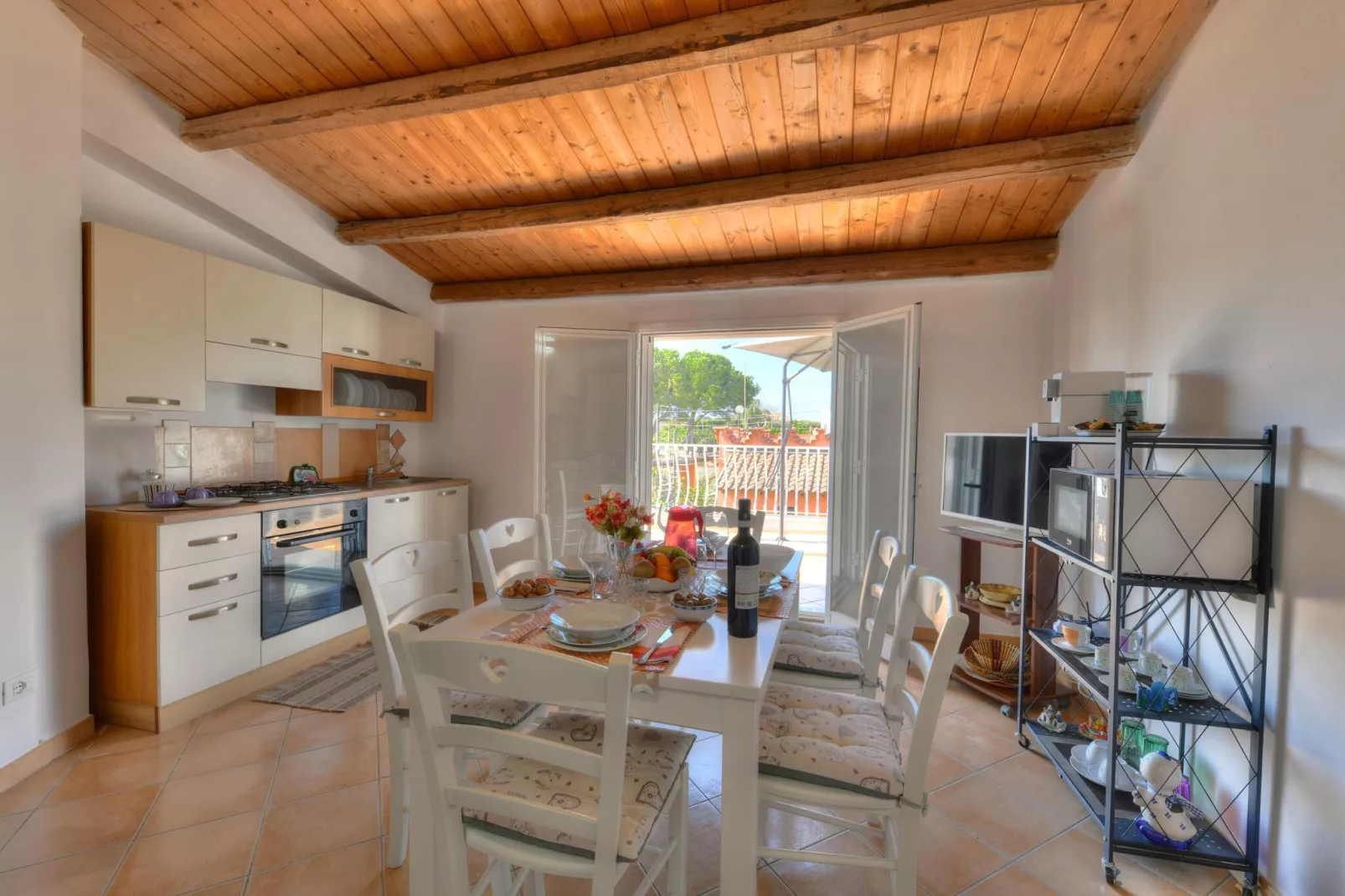 Apt MareLuna Apartment in Villa mit Pool Siracusa-Kitchen