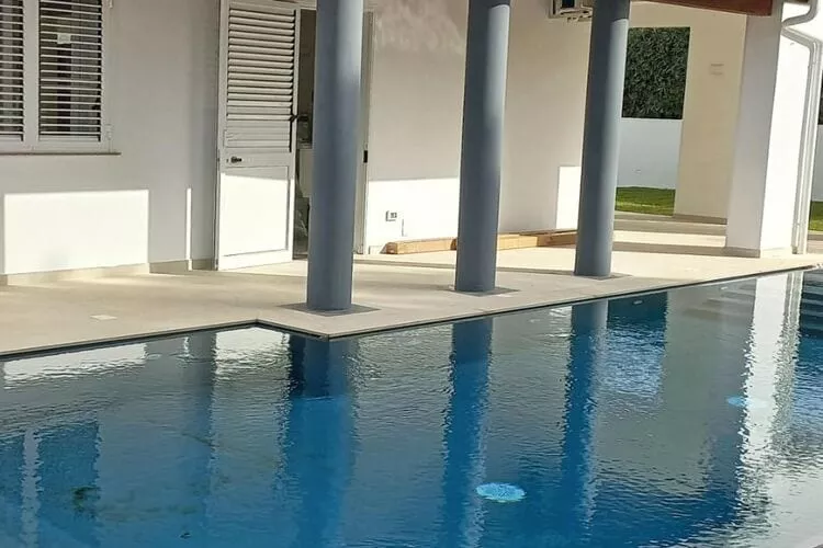 Apt MareLuna Apartment in Villa mit Pool Siracusa-Pool