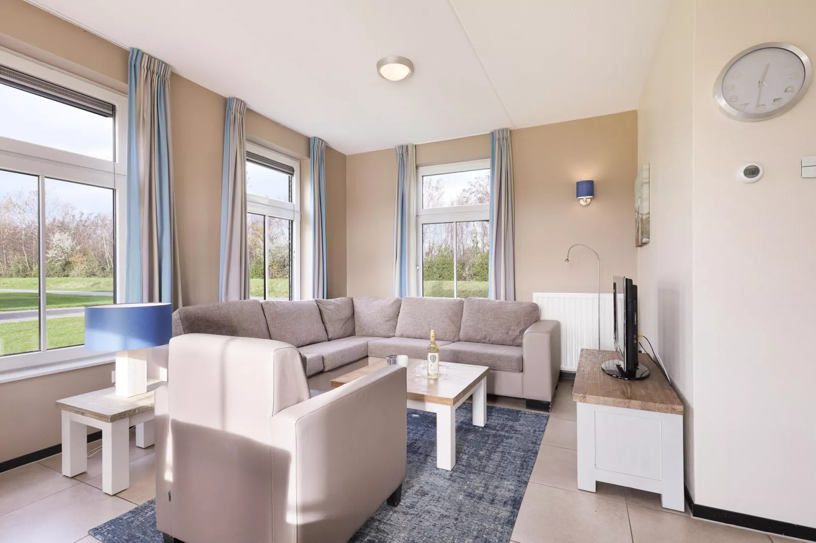 Strand Resort Nieuwvliet-Bad 11-Living room