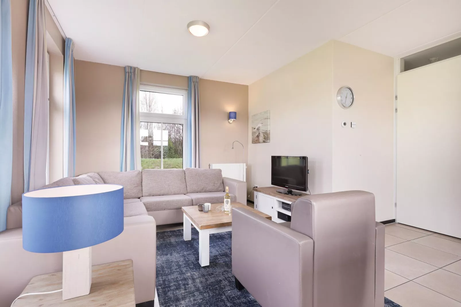 Strand Resort Nieuwvliet-Bad 11-Living room