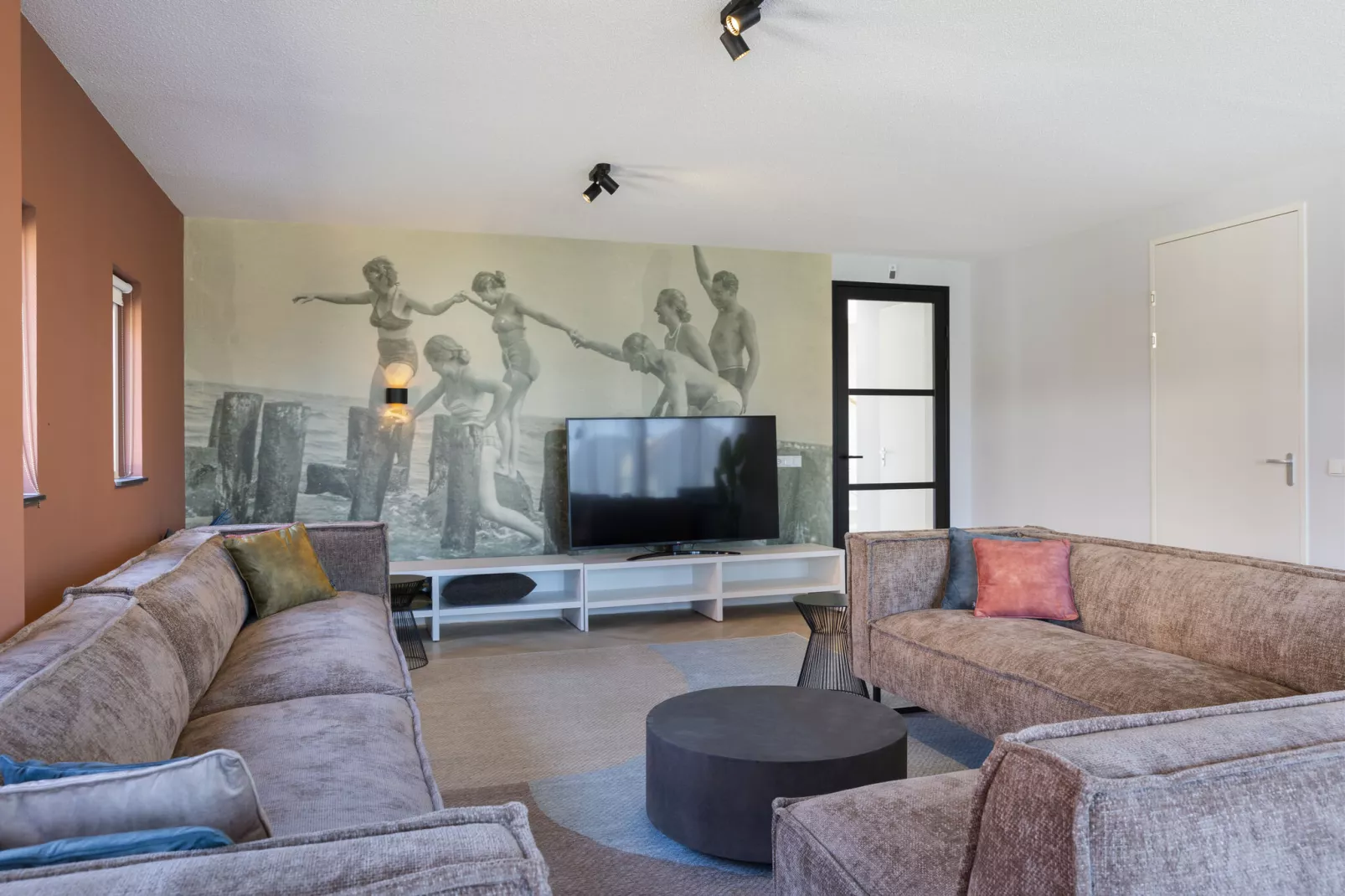 Resort Nieuwvliet-Bad 19-Living room