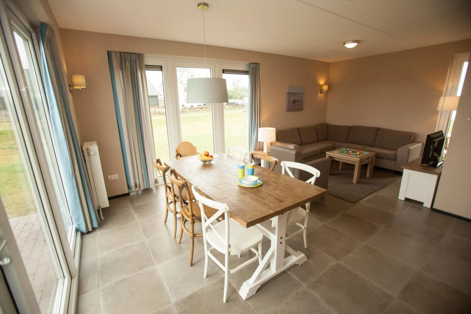 Strand Resort Nieuwvliet-Bad 9-Wohnzimmer