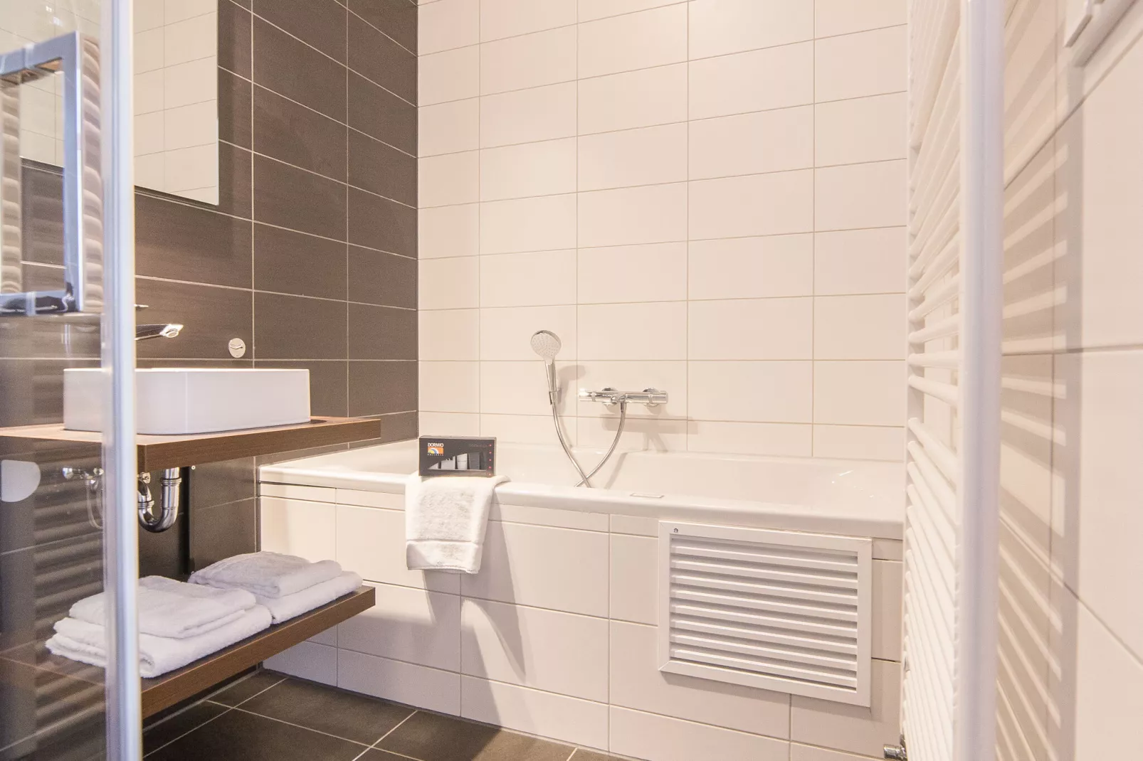 Resort Maastricht 21-Bathroom