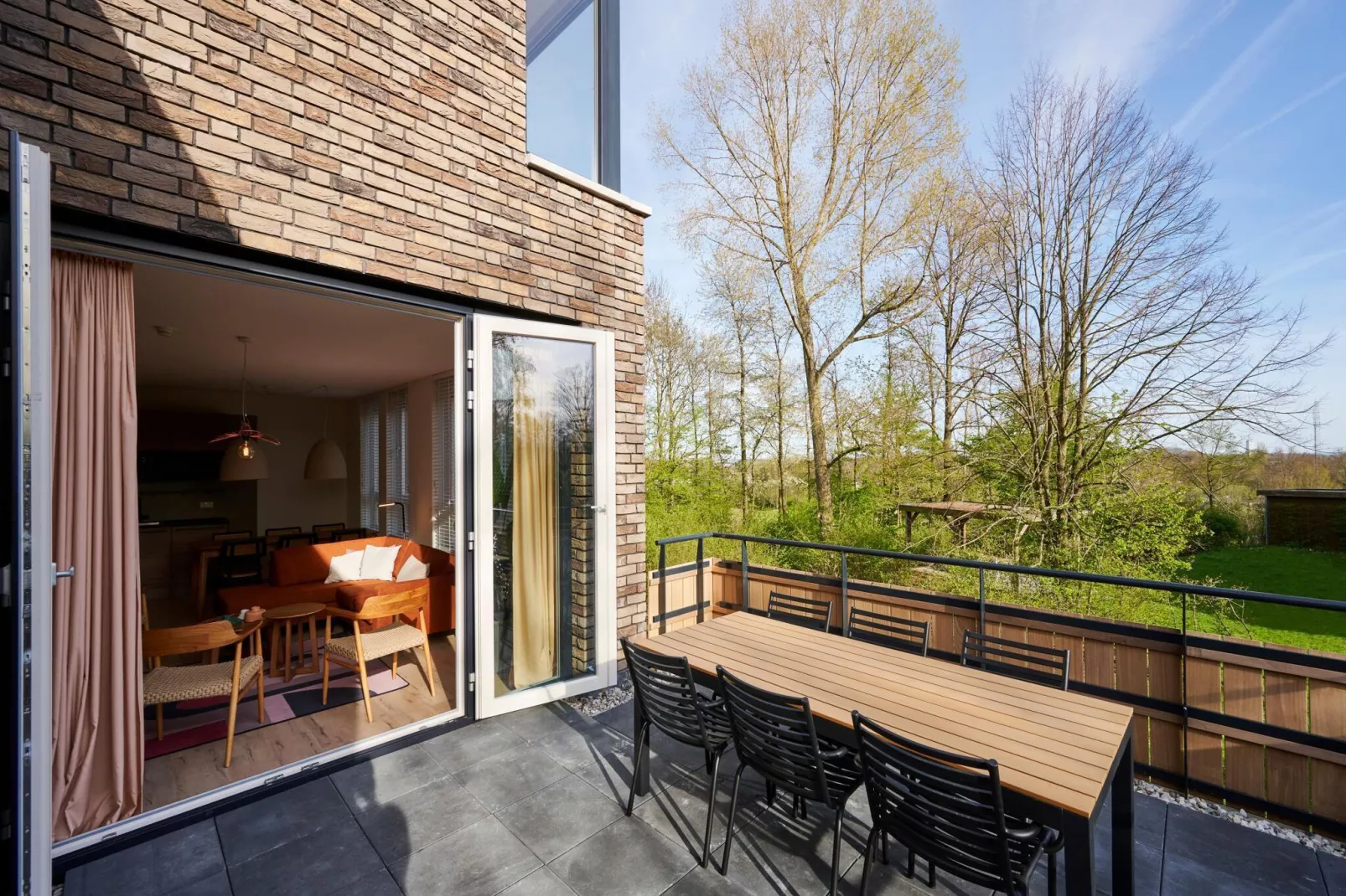 Resort Maastricht 35-Terrace balcony