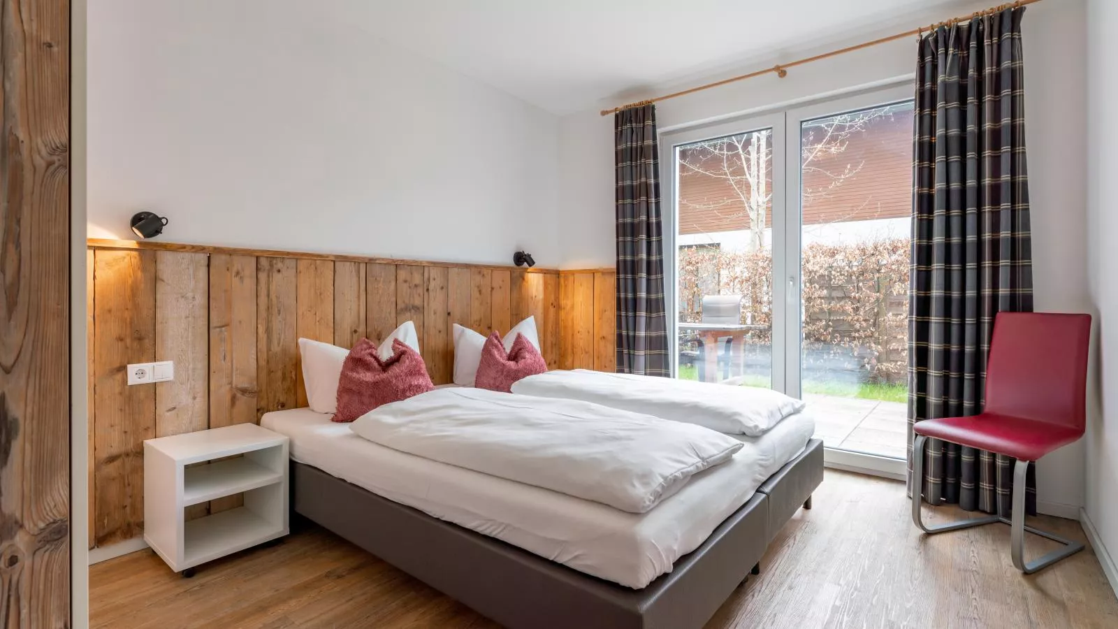 Miranda II-Bedroom
