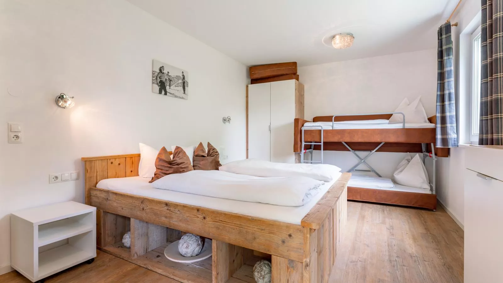 Miranda II-Bedroom