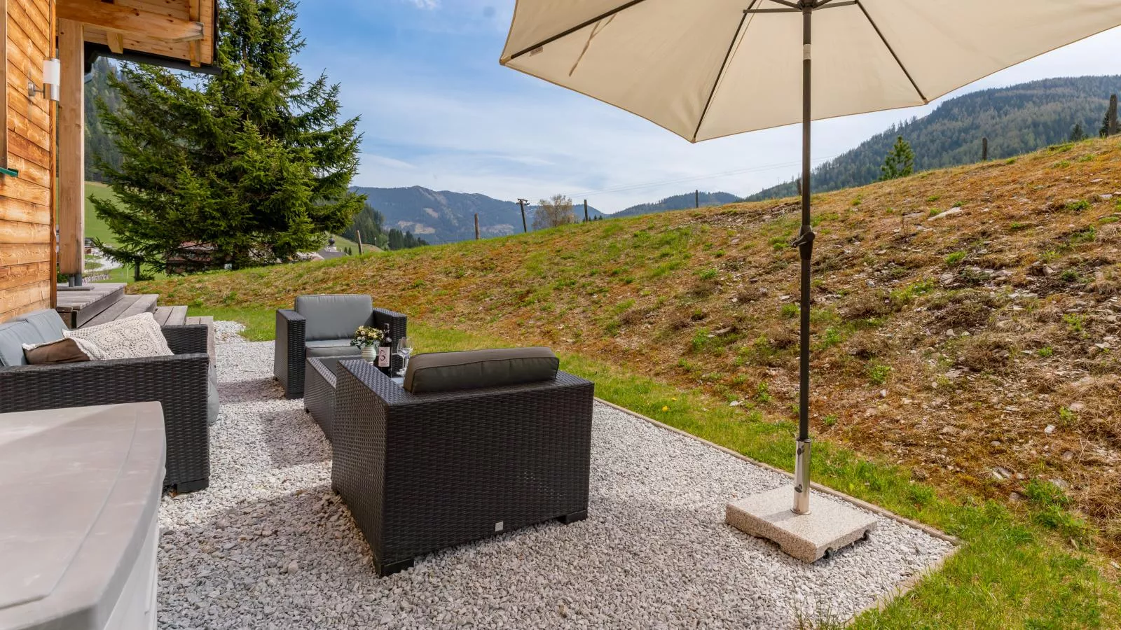 Indian Summer-Terrassenbalkon