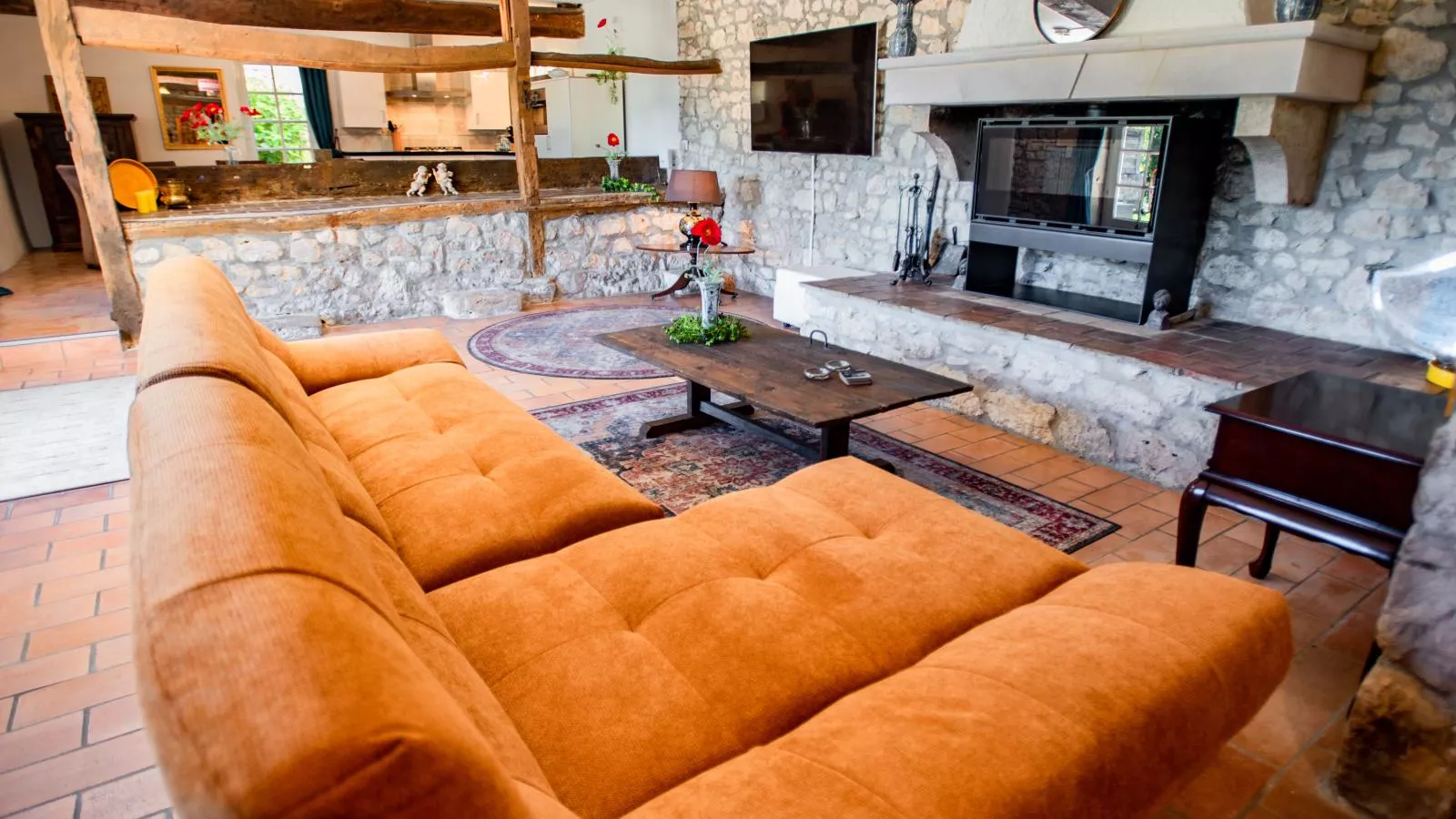 Gite le Nourrissat-Living room