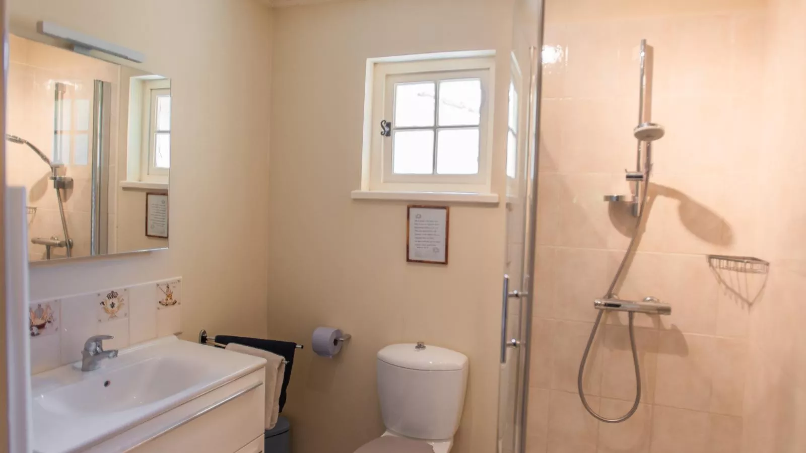 Gite le Nourrissat-Bathroom