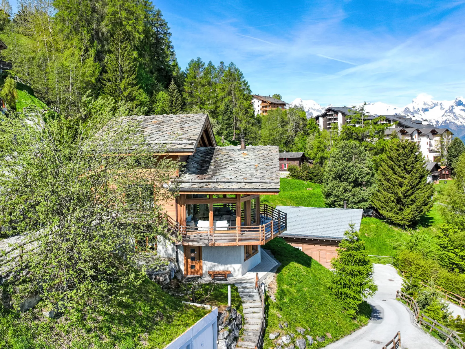 Chalet Aquarius-Outside