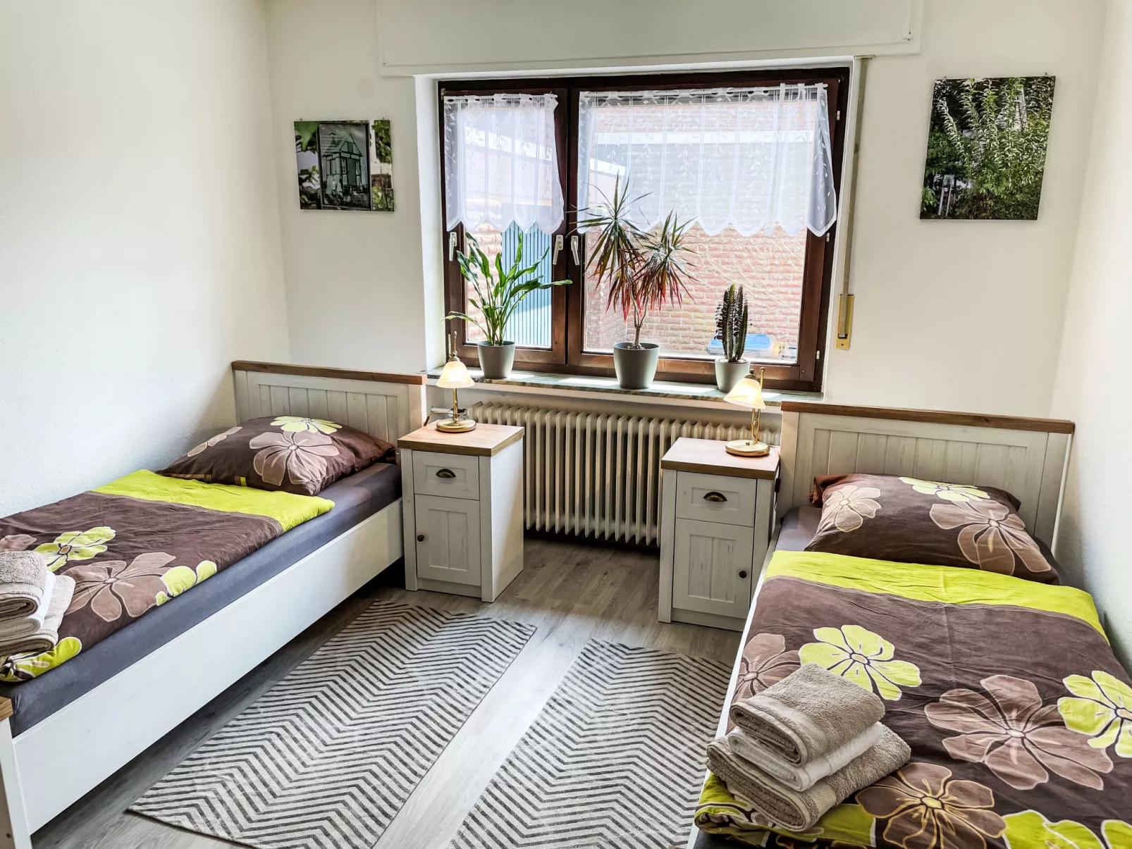 An der Schleuse-Inside