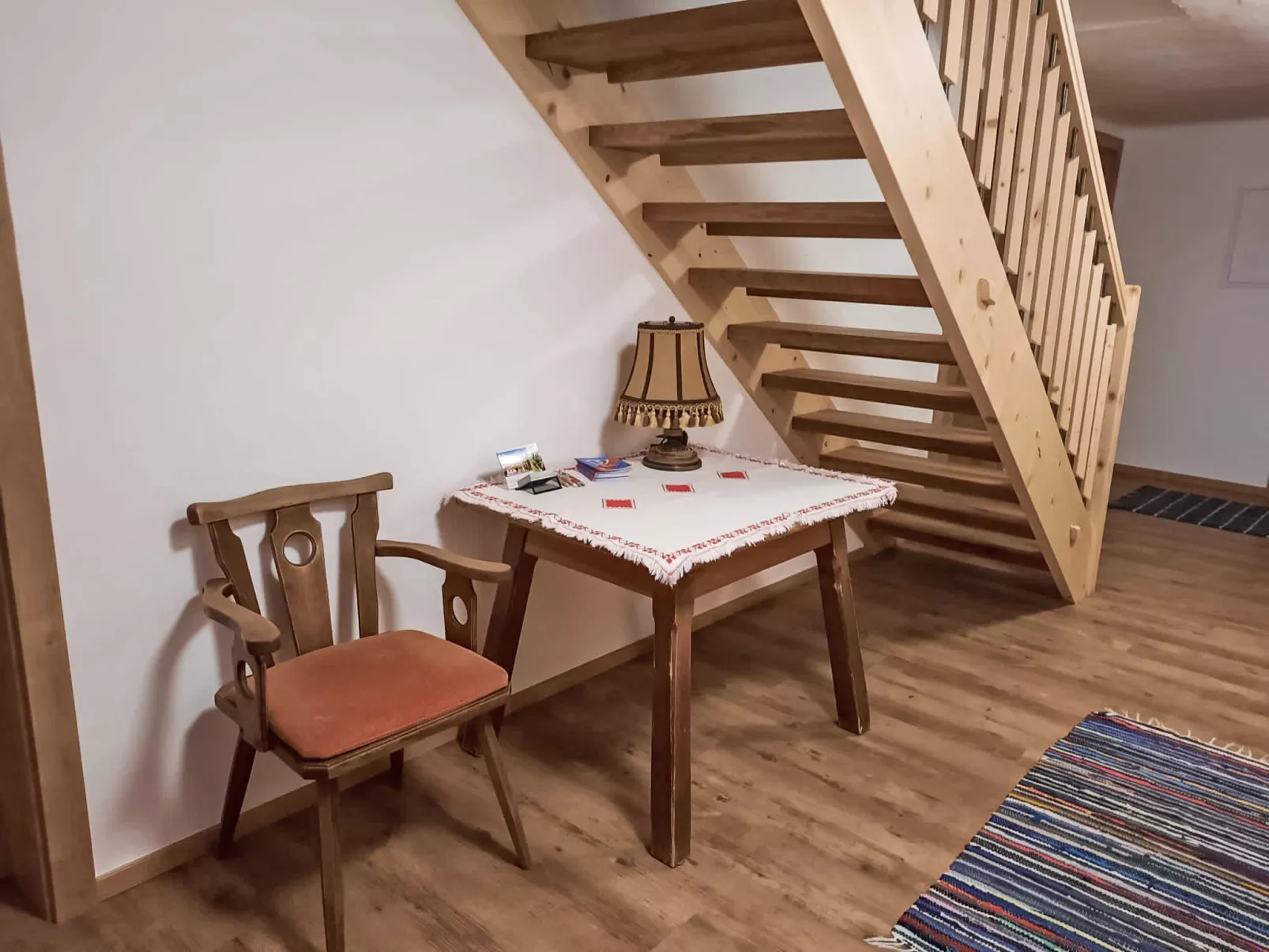 Althaus 1-Inside