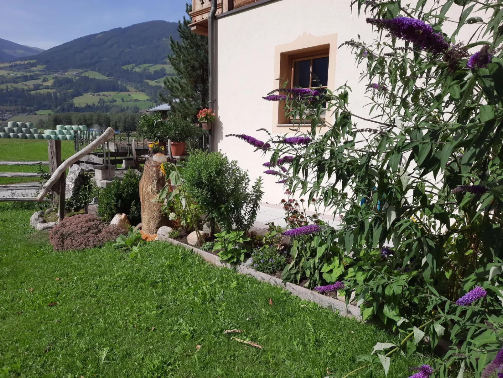Althaus 1-Outside