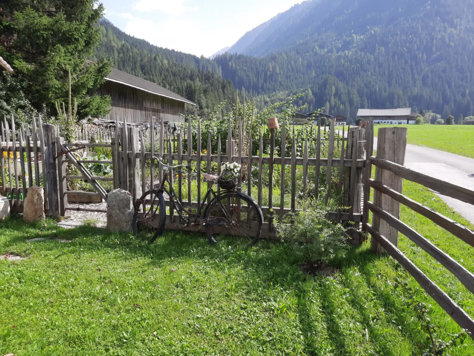 Althaus-Outside