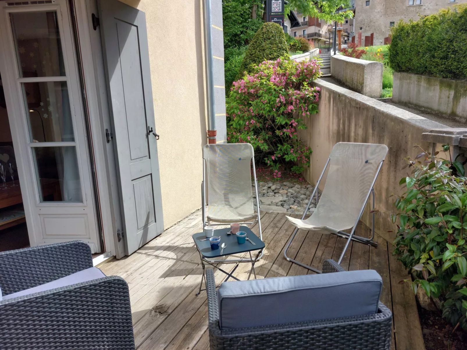 Conseil 1-Outside