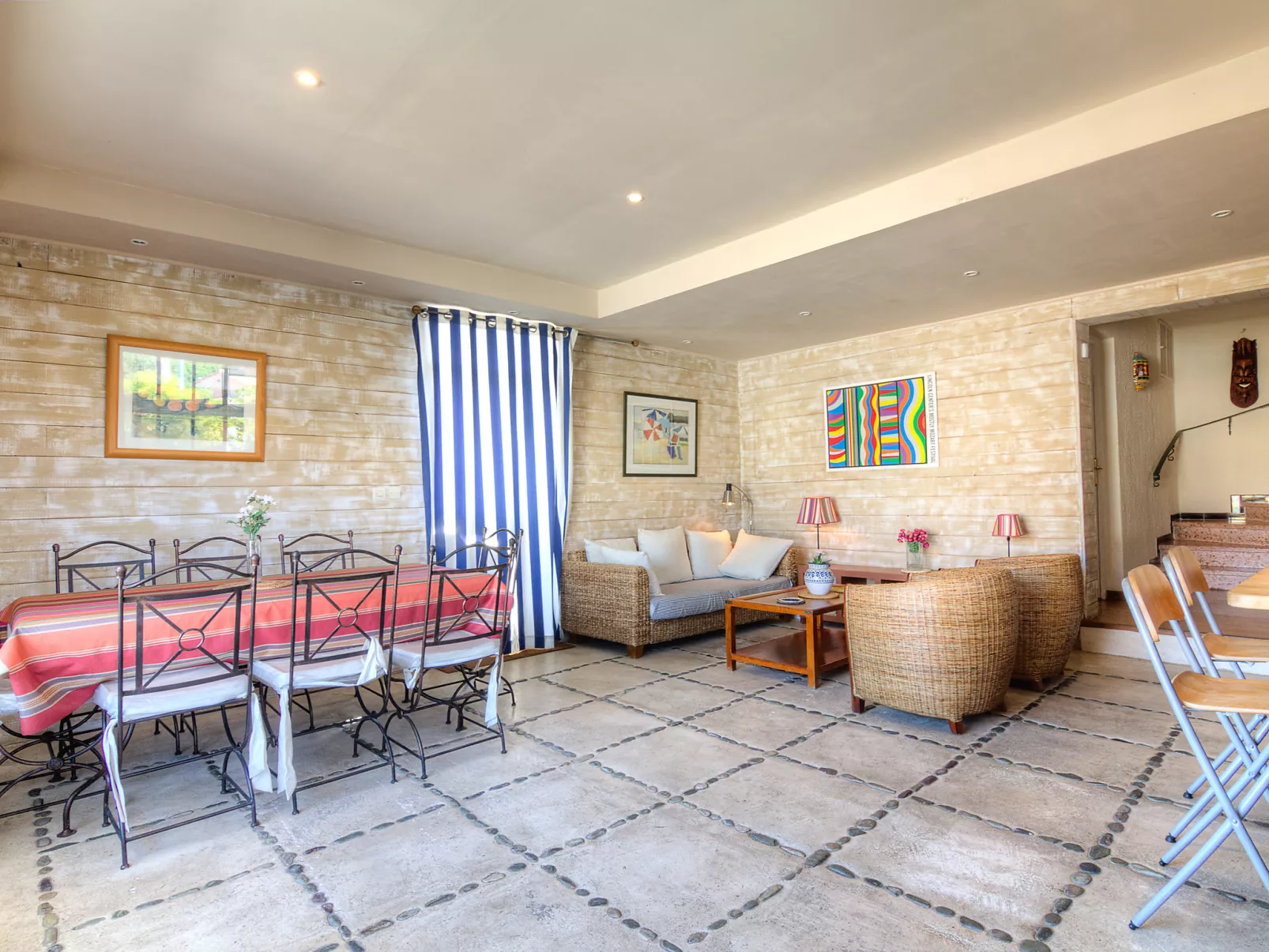 Villa Thiers-Inside