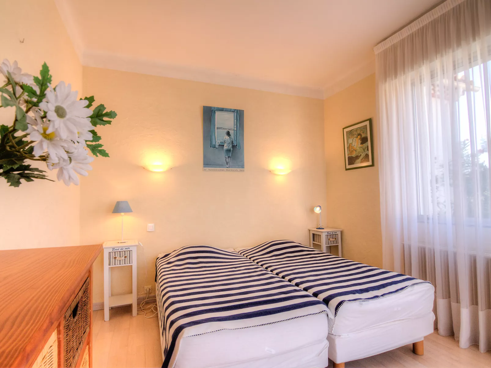 Villa Thiers-Inside