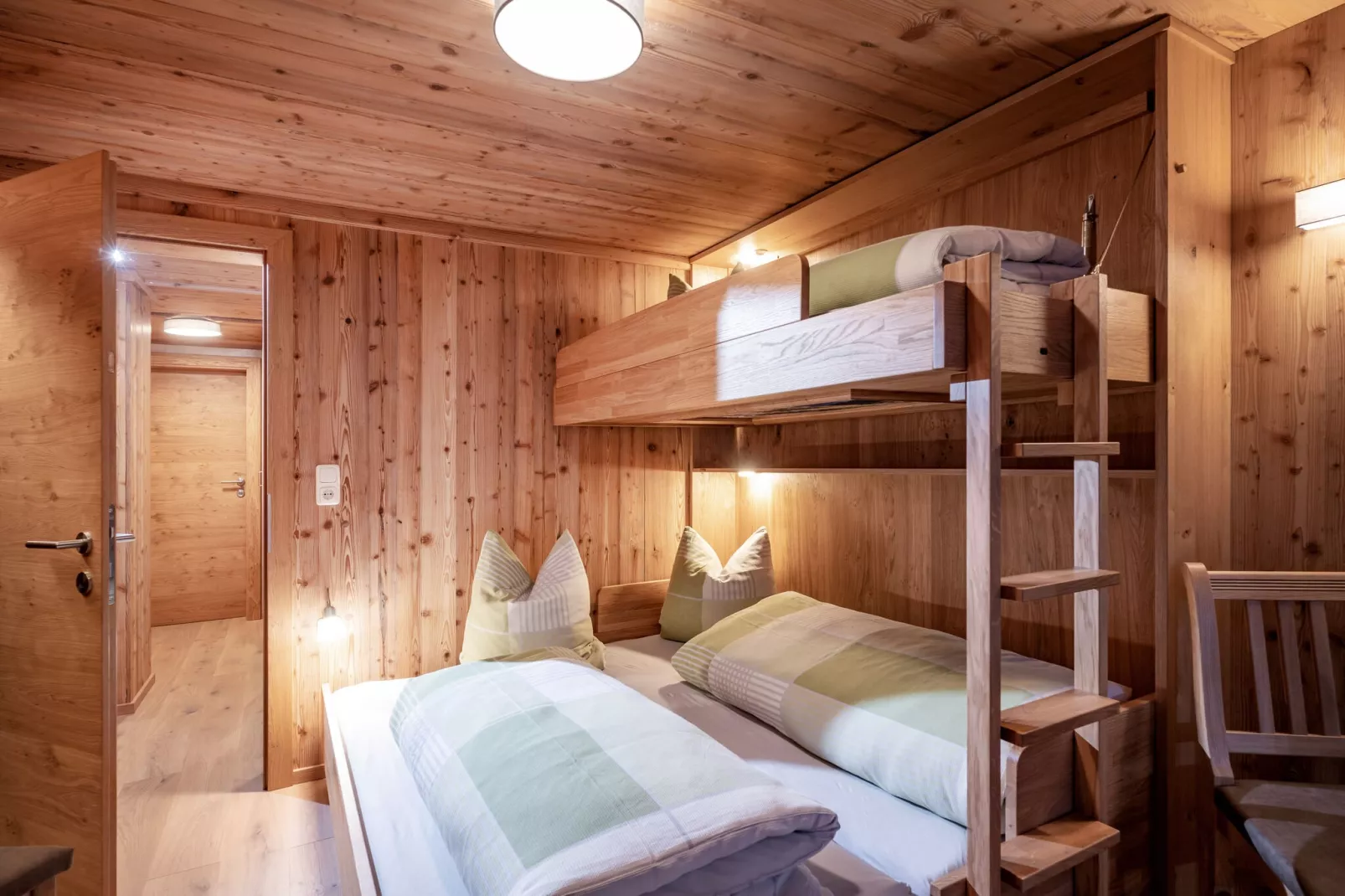 Alpenrose-Bedroom