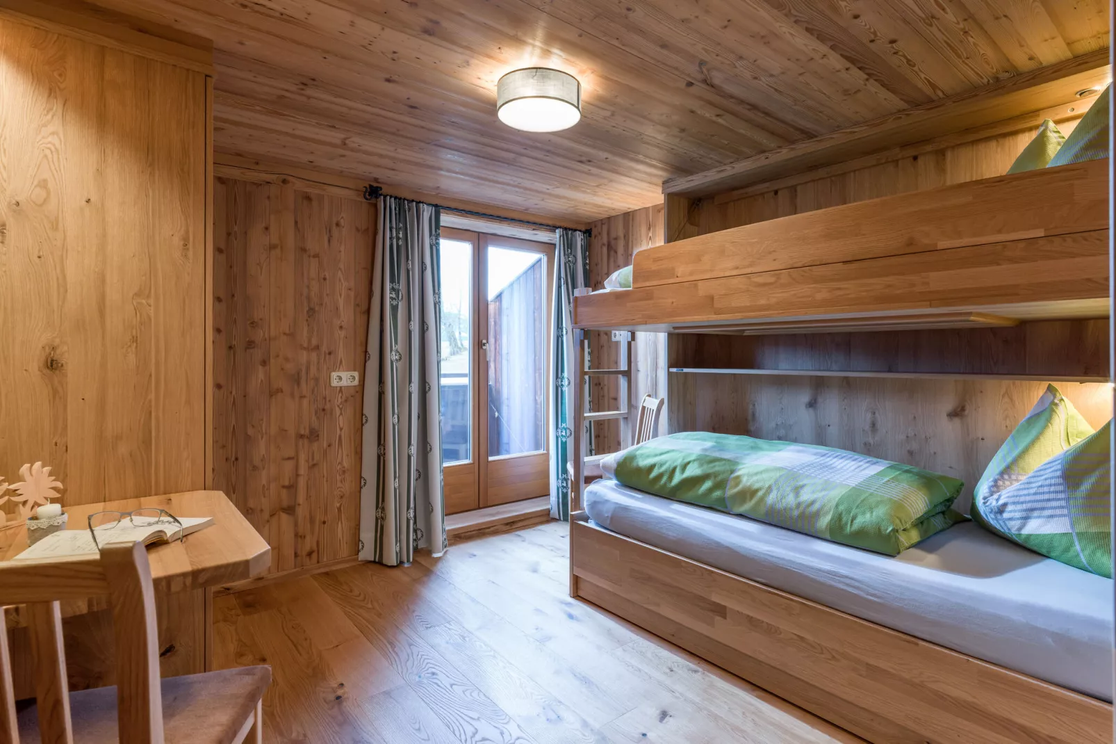 Hohe Salve-Bedroom