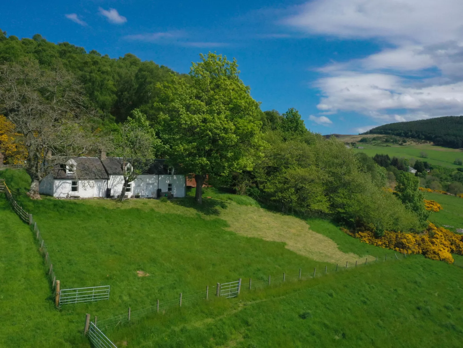 East Balcraggan-Outside