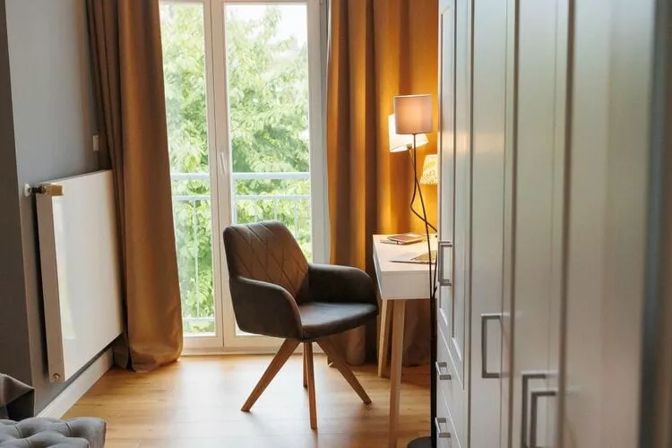 290559-Bedroom