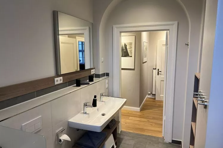 290559-Bathroom