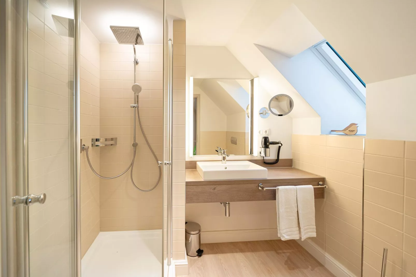 BEECH Resort am Plauer See - 4 Personen-Bathroom