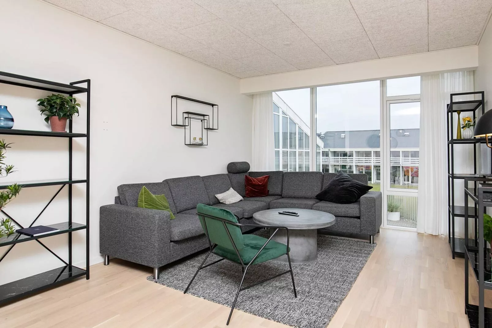 6 person holiday home in Ringkøbing-Indoor