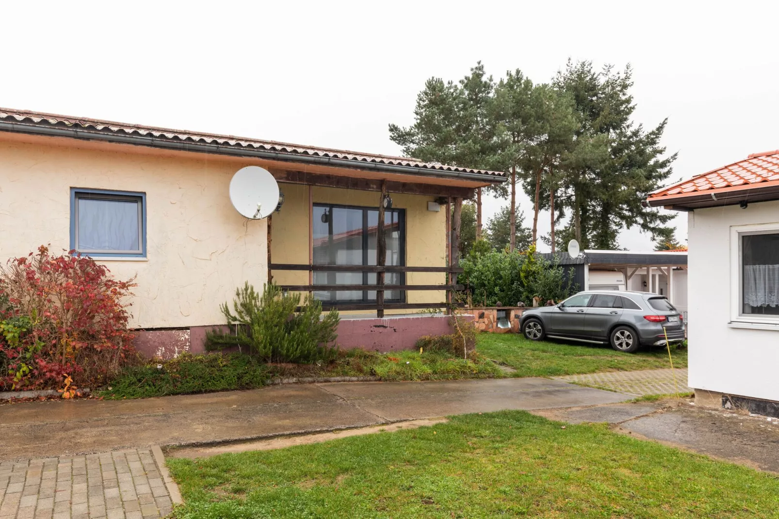 Hundefreundliches Ferienhaus am See MIT Whirlpool-Exterior summer