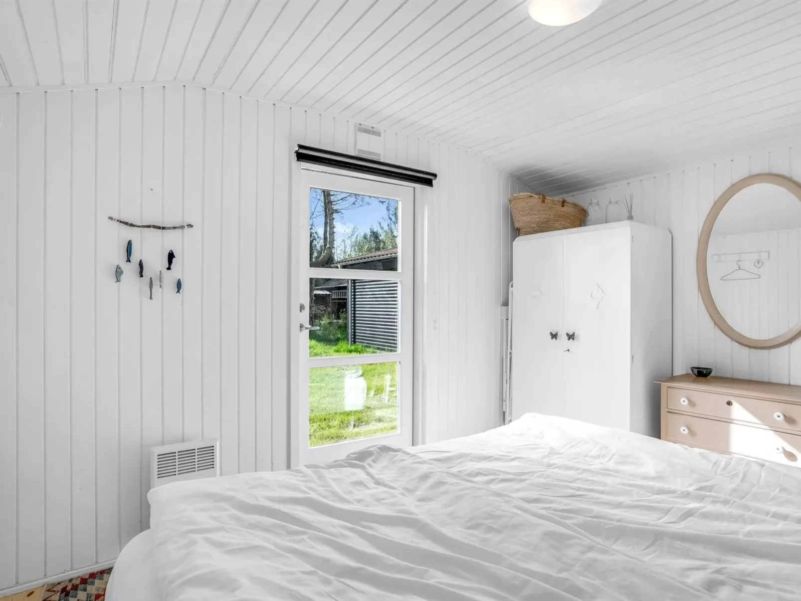 "Jula" - 290m from the sea-Inside