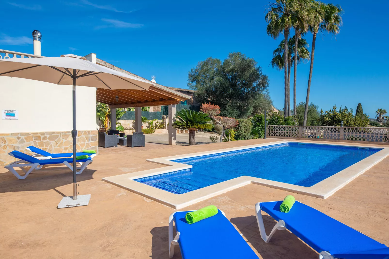Vista Sol-Exterior summer