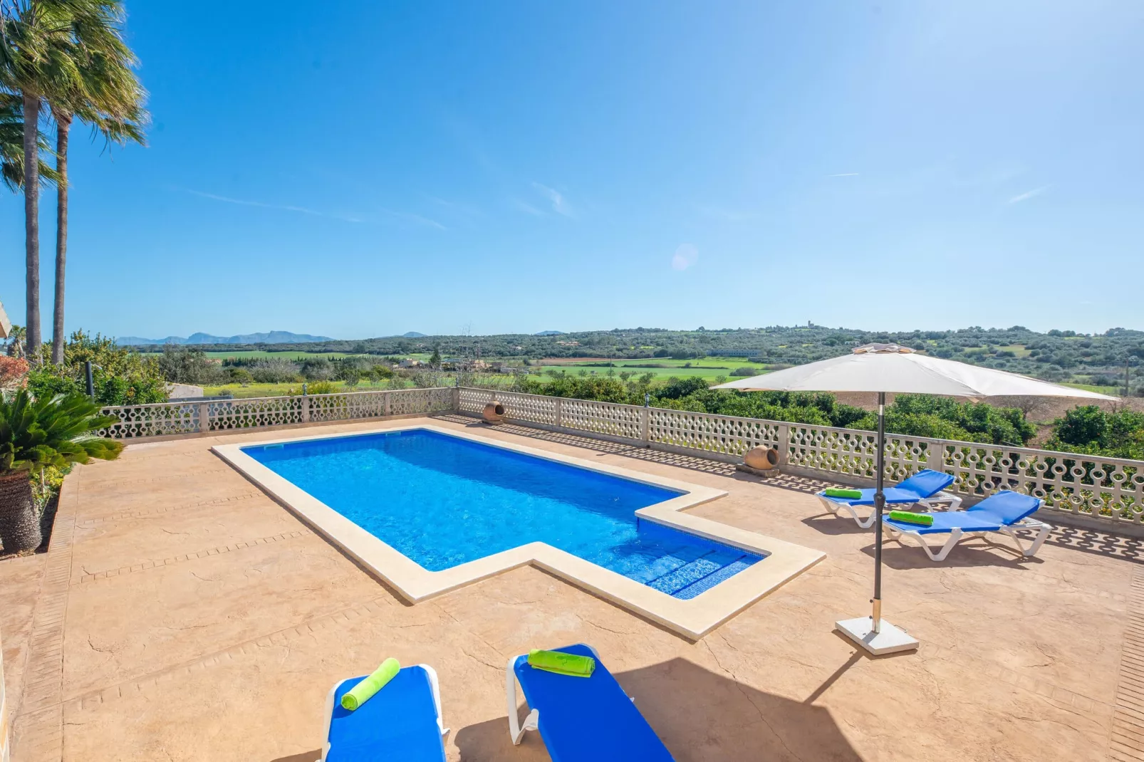 Vista Sol-Exterior summer