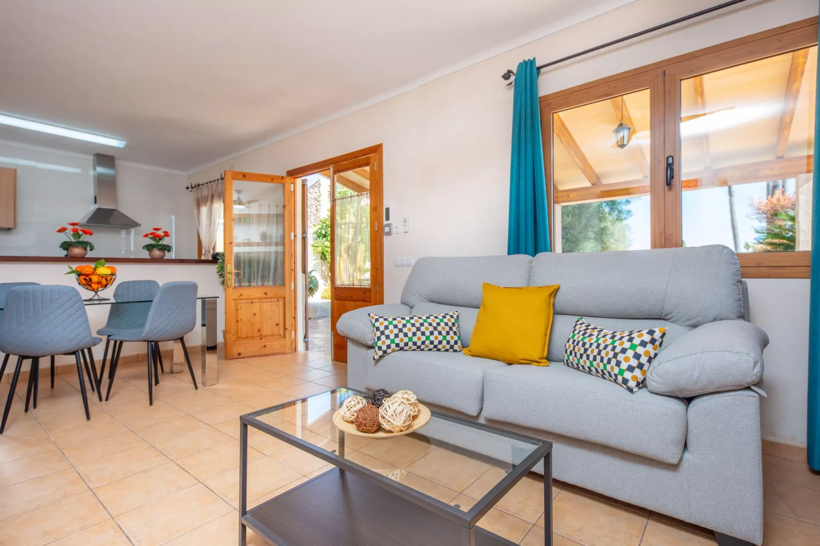 Vista Sol-Living room