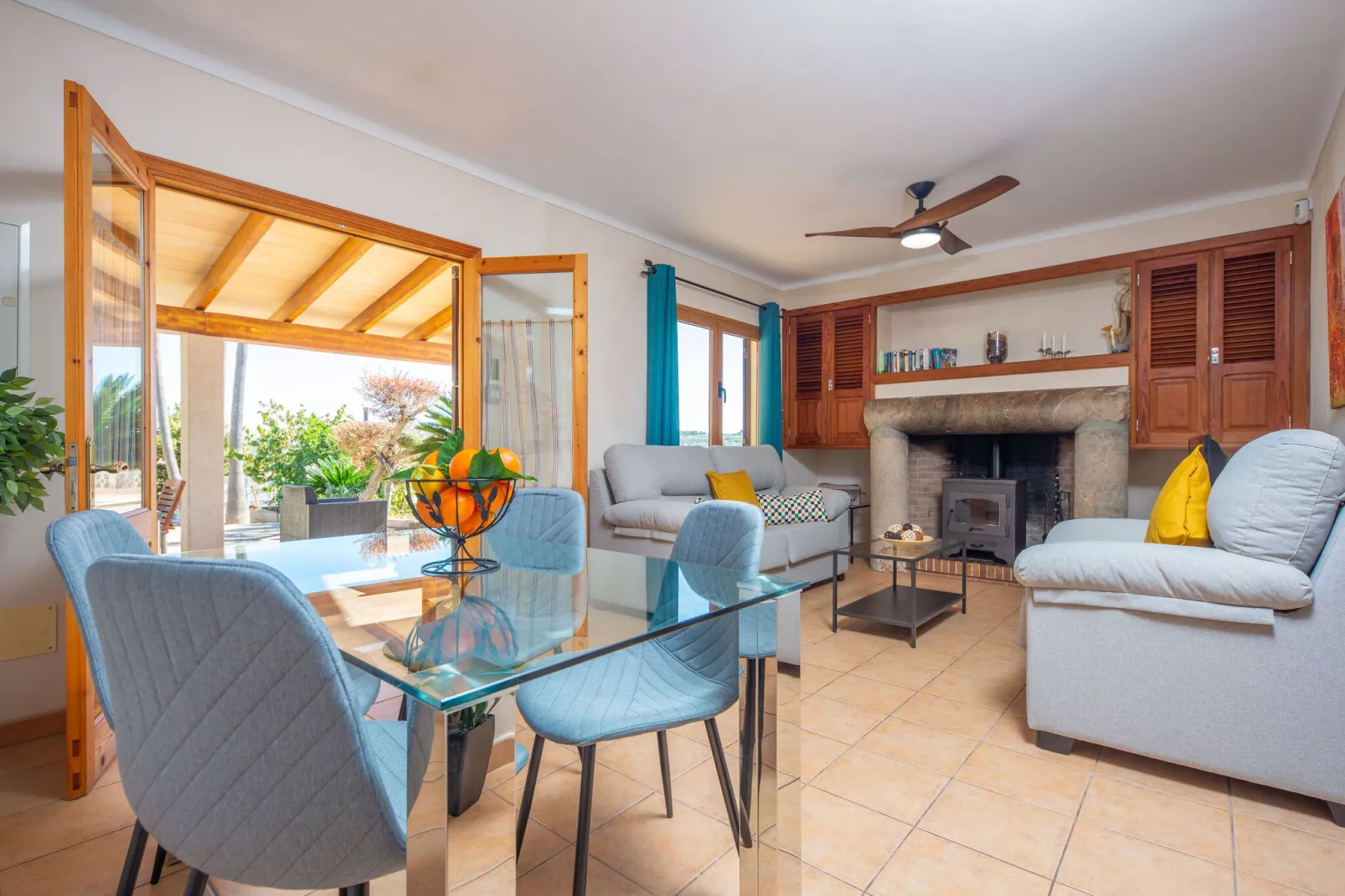 Vista Sol-Living room
