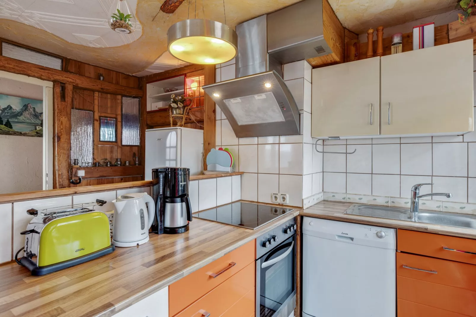 Hundefreundliches Ferienhaus am See MIT Whirlpool-Kitchen