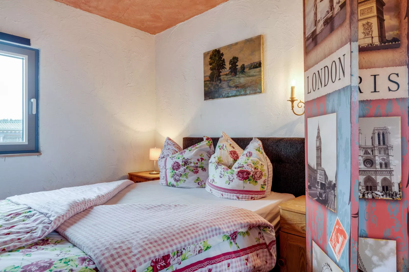 Hundefreundliches Ferienhaus am See MIT Whirlpool-Bedroom