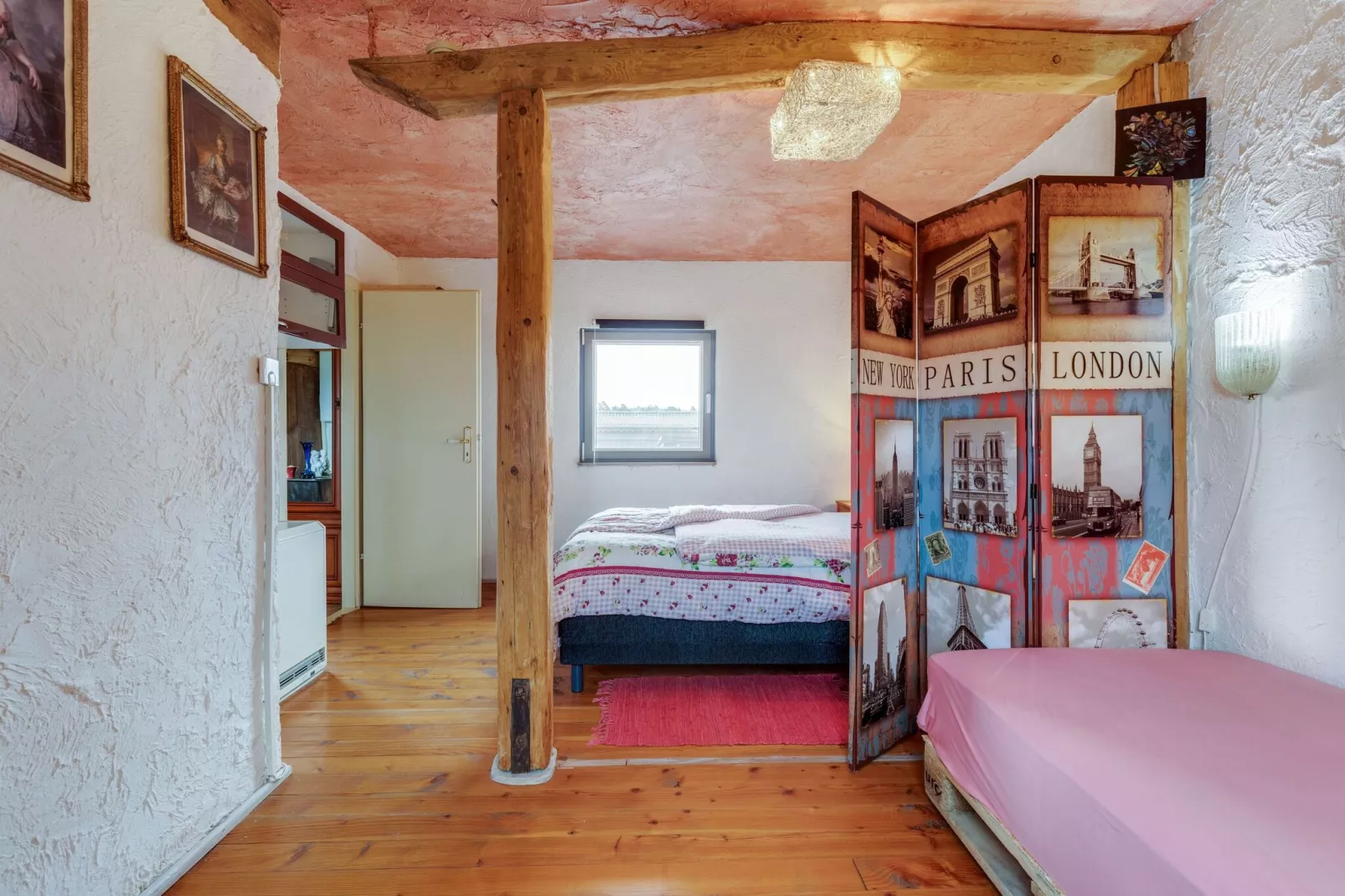 Hundefreundliches Ferienhaus am See MIT Whirlpool-Bedroom